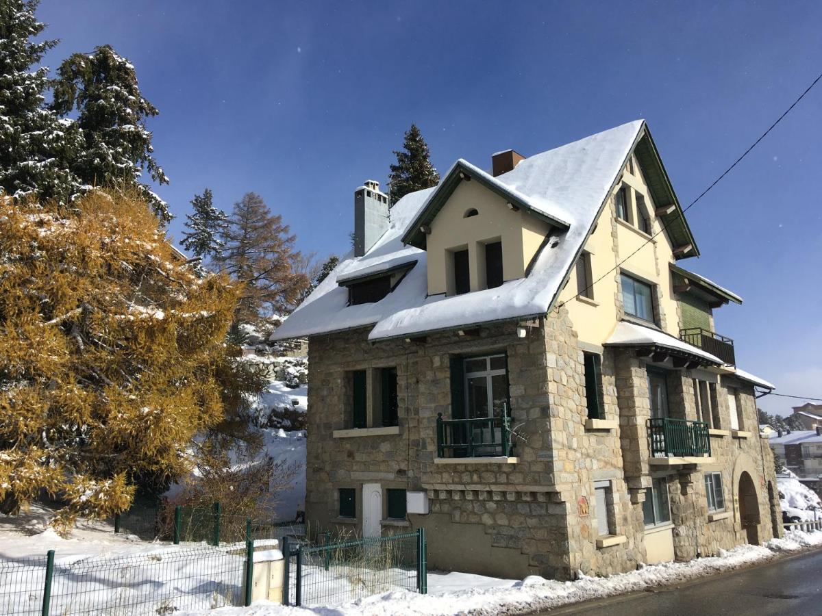 Cosycerdan, Bel Appartement Vue Montagne Et Balcon Font-Romeu-Odeillo-Via Exteriör bild